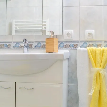 In Okrug Gornji With Terrace, Air Conditioning, Wifi 3436-1 * Trogir